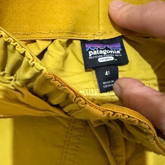 Patagonia Kids Yellow Casual Bottoms - Picture 4 of 5